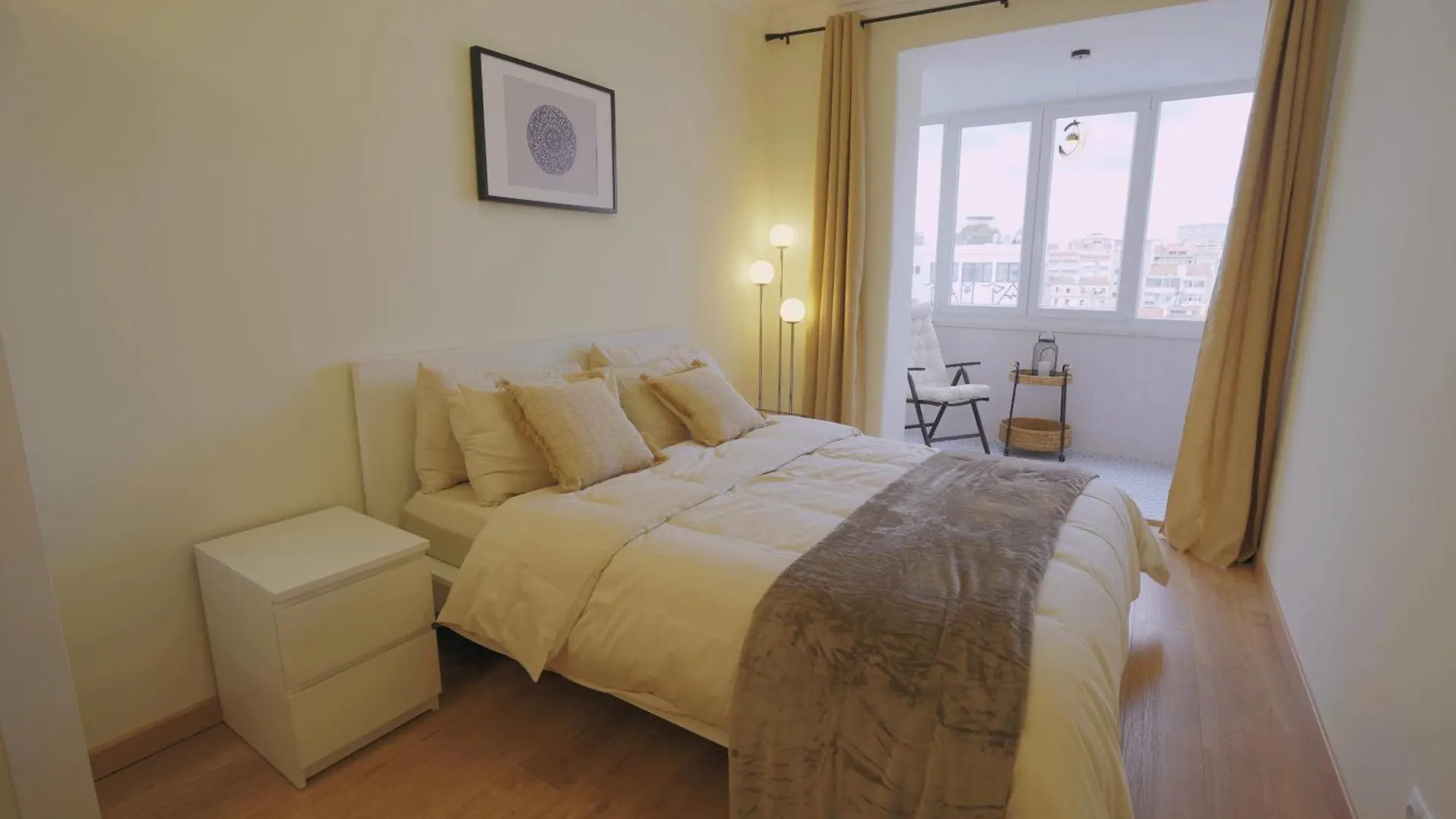 Апартаменты Lisbon Charming 94D, Next To Metro