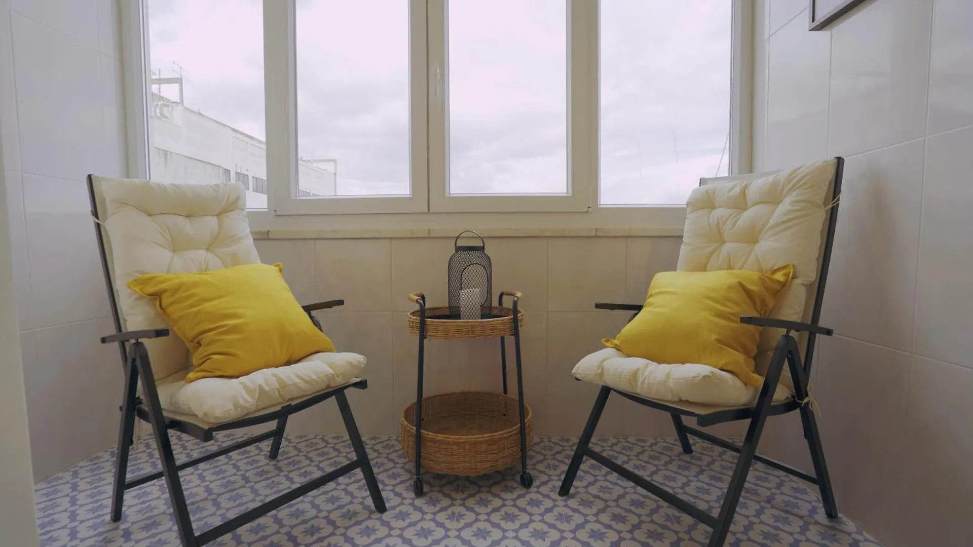 Апартаменты Lisbon Charming 94D, Next To Metro