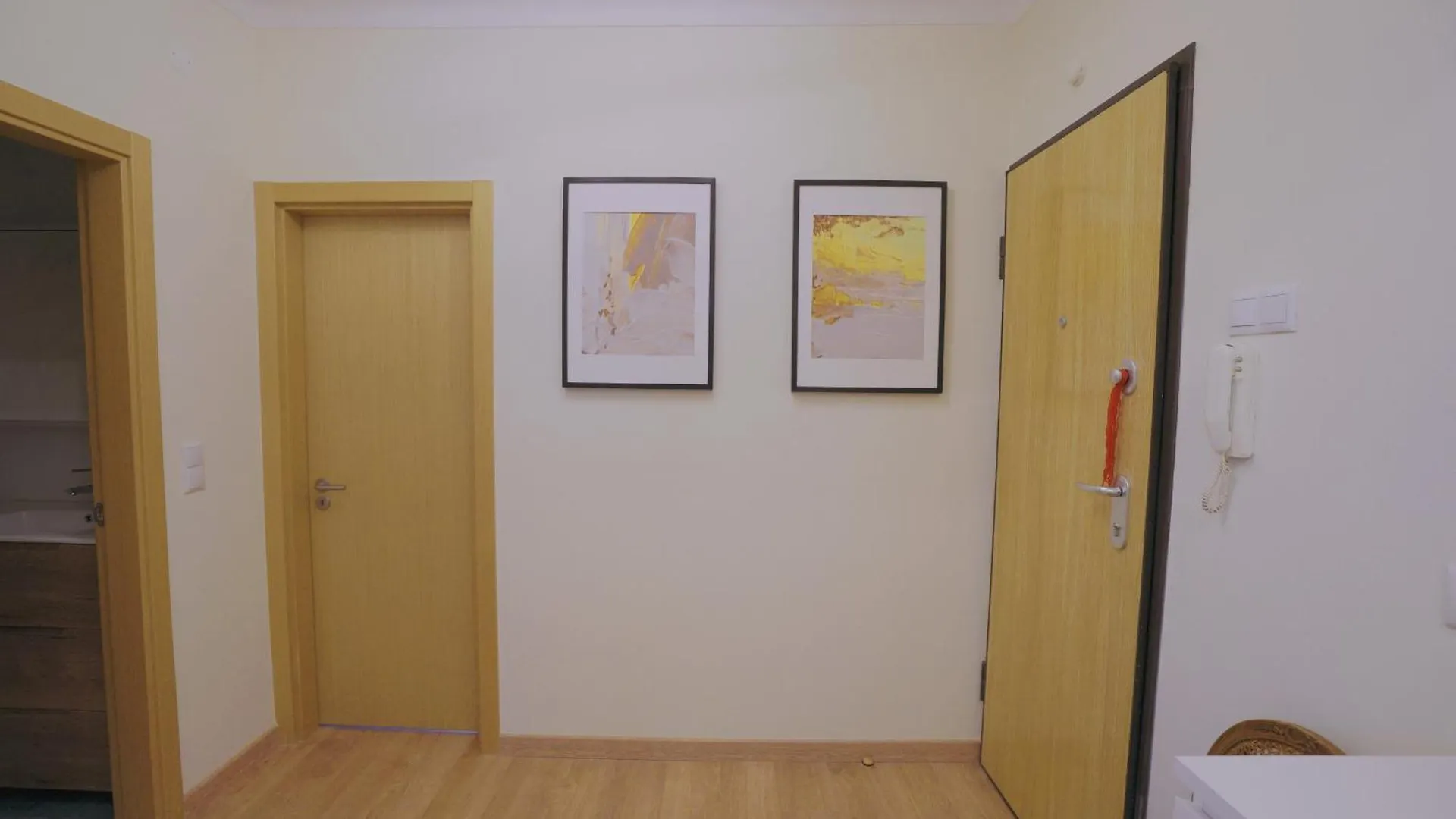 Ferienwohnung Lisbon Charming 94D, Next To Metro 0*,