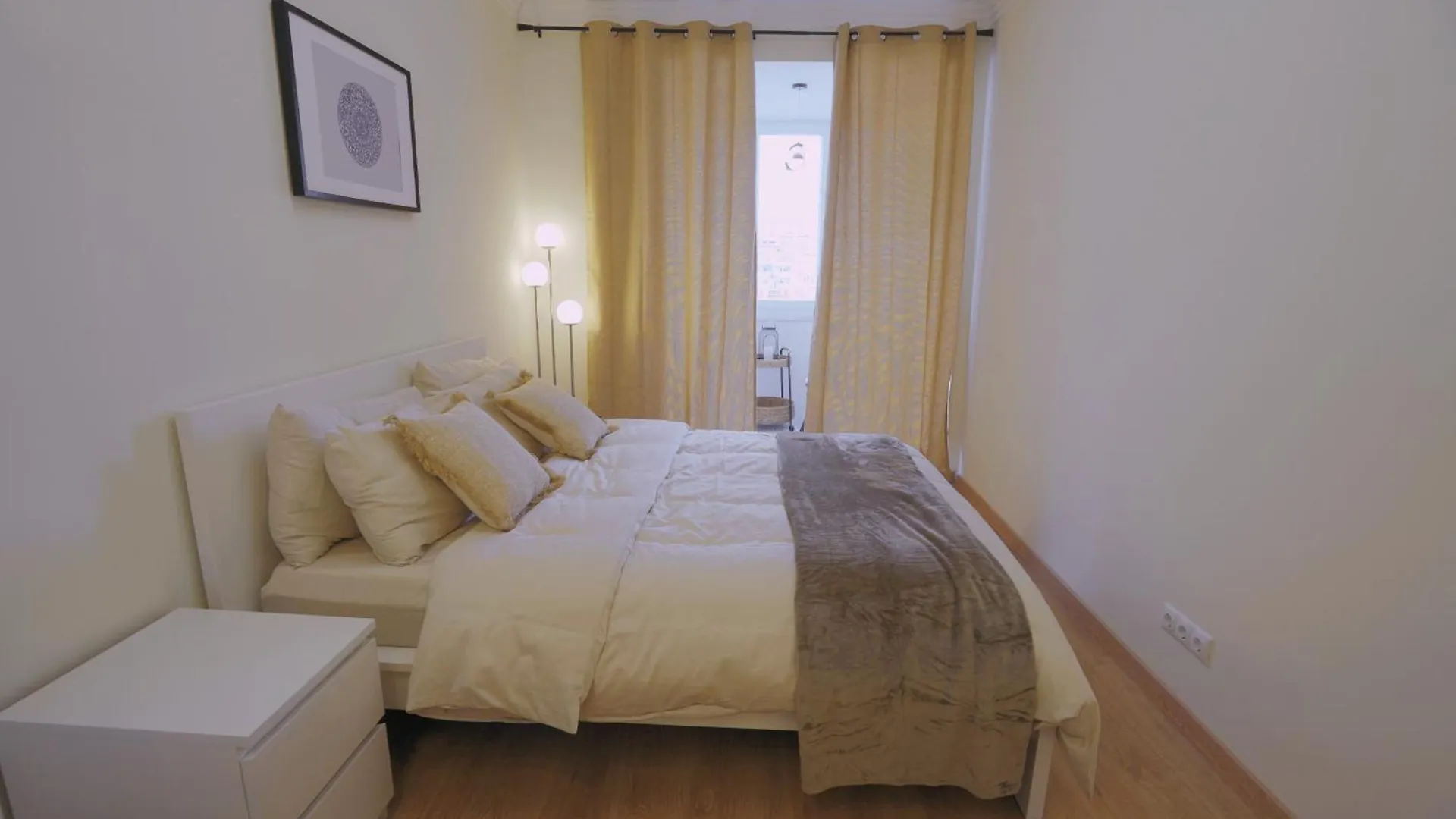 Ferienwohnung Lisbon Charming 94D, Next To Metro
